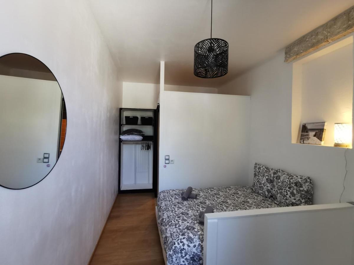 Charmant Appartement Dans Centre Meschers/Gironde المظهر الخارجي الصورة